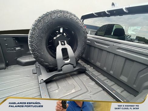 Used 2025 GMC Hummer EV 3X w/ Extreme Off-Road Package AWD/4WD image 36
