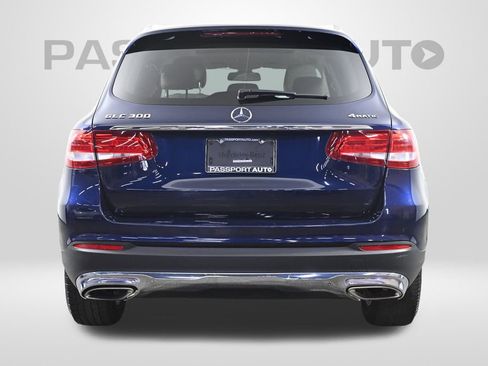 Used 2019 Mercedes-Benz GLC 300 4MATIC image 8