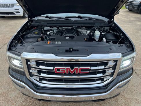 Used 2018 GMC Sierra 1500 SLT image 18