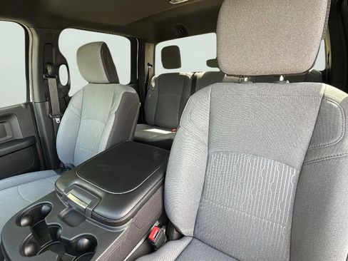 Used 2024 RAM 4500 Tradesman w/ Chrome Appearance Group image 11