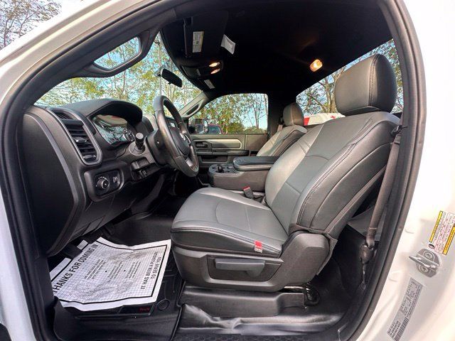 Used 2022 RAM 2500 Tradesman AWD/4WD image 28