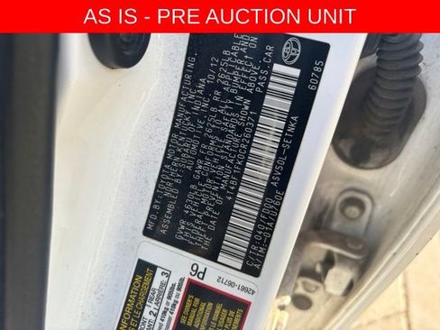 Used 2012 Toyota Camry LE FWD image 8