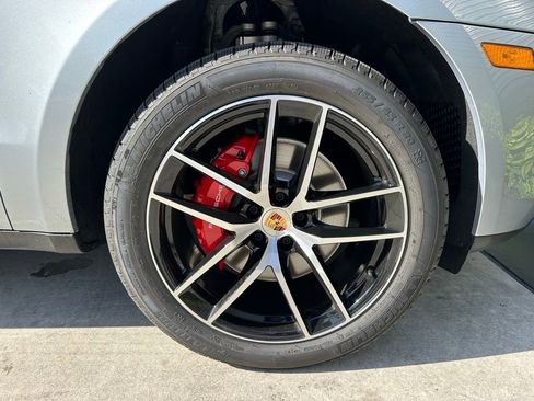 Used 2026 Porsche Macan S image 40