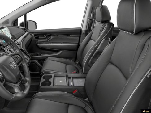 New 2026 Honda Odyssey Touring image 6
