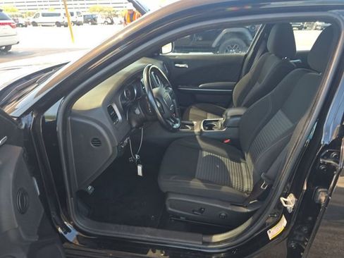 Used 2023 Dodge Charger SXT RWD image 14