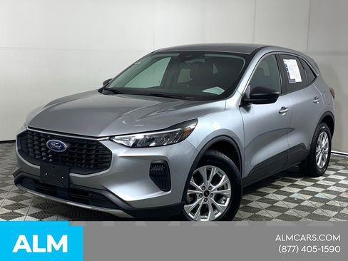 Used 2023 Ford Escape Active AWD/4WD image 4