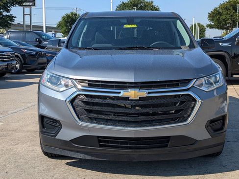Used 2021 Chevrolet Traverse LS FWD image 6