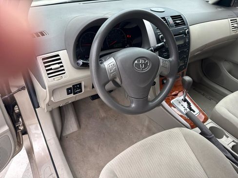 Used 2010 Toyota Corolla FWD image 29