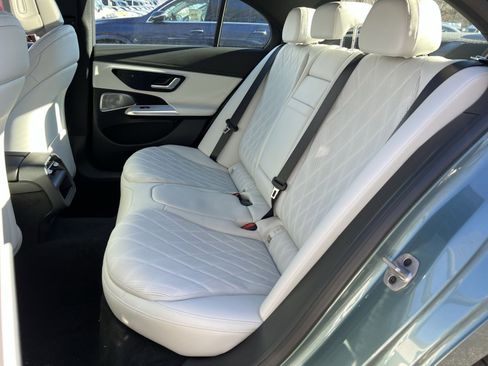 New 2026 Mercedes-Benz E 450 4MATIC Sedan image 23