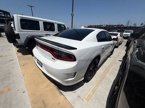 Used 2023 Dodge Charger R/T w/ Plus Group RWD image 2