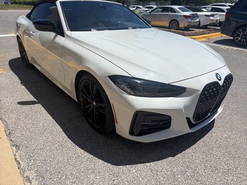 Used 2023 BMW 430i Convertible w/ M Sport Package image 2