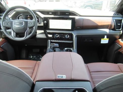 New 2026 GMC Sierra 1500 Denali Ultimate AWD/4WD image 15
