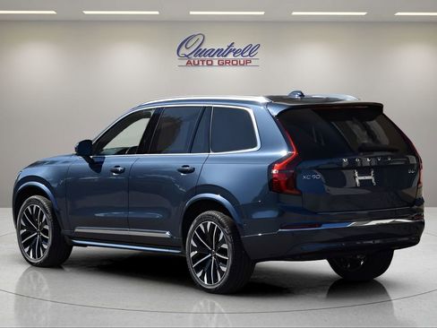 New 2026 Volvo XC90 B6 Plus w/ Protection Package Premier image 6