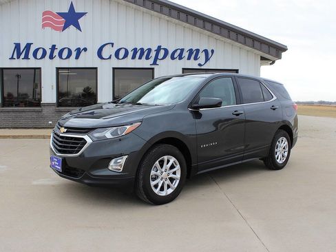 Used 2020 Chevrolet Equinox LT image 1