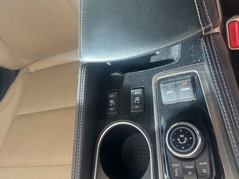 Used 2017 Nissan Maxima 3.5 SL image 16