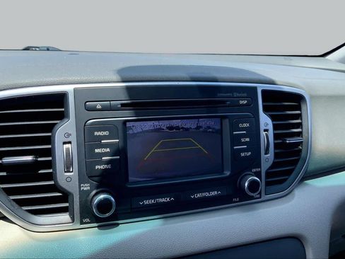 Used 2019 Kia Sportage LX FWD image 27