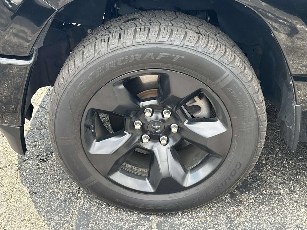 Used 2019 RAM 1500 Big Horn AWD/4WD image 9