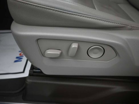 Used 2023 GMC Sierra 1500 SLT w/ SLT Premium Package image 19