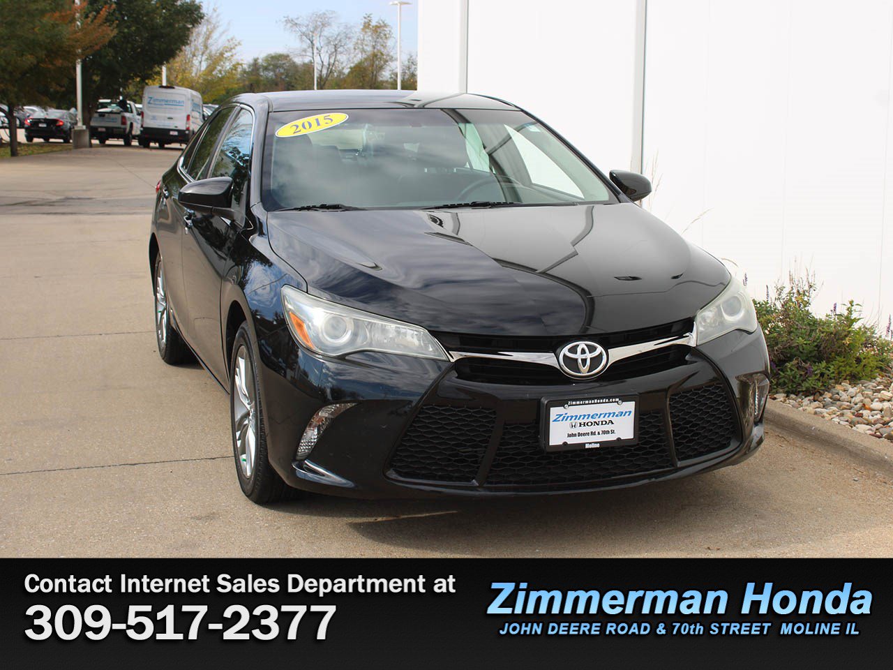 Used 2015 Toyota Camry SE FWD image 3