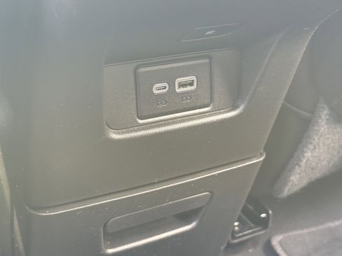 Certified 2024 Cadillac XT6 Luxury image 16