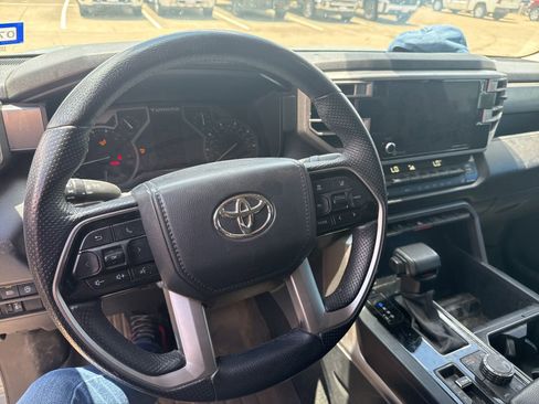 Used 2022 Toyota Tundra SR5 w/ TRD Off-Road Premium Package AWD/4WD image 18