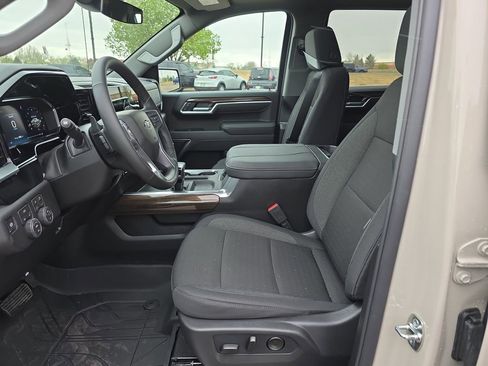 New 2026 Chevrolet Silverado 1500 RST w/ All Star Edition Plus AWD/4WD image 9