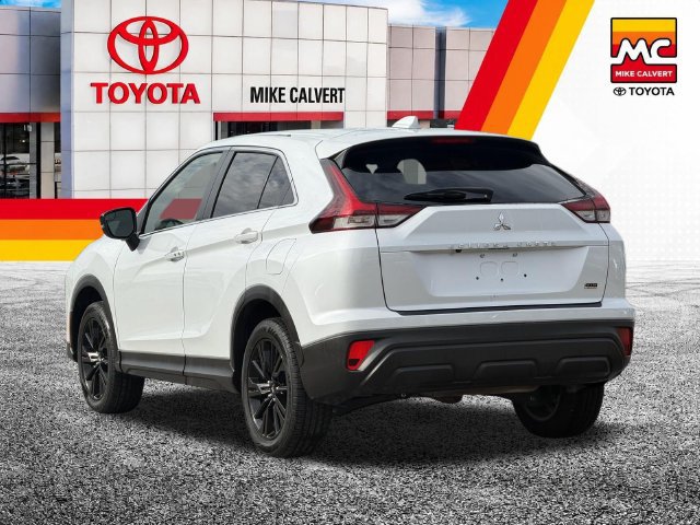 Used 2024 Mitsubishi Eclipse Cross LE AWD/4WD image 6