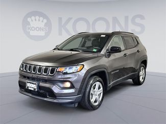 Used 2023 Jeep Compass Latitude w/ Sun and Sound Group image 1