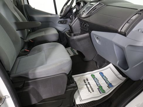 Used 2019 Ford Transit 350 XLT RWD image 21
