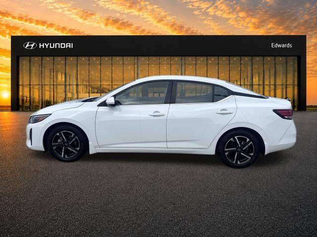 Used 2024 Nissan Sentra SV w/ Trunk Package FWD image 9