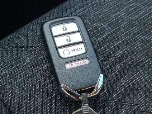 Used 2023 Honda Ridgeline Sport image 30