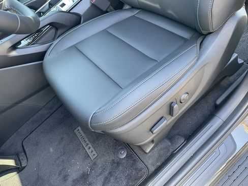 New 2025 Kia Telluride S image 24