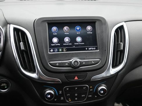 Used 2020 Chevrolet Equinox LT image 16