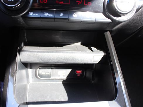 Used 2023 Kia Forte GT-Line w/ GT-Line Premium Package image 22