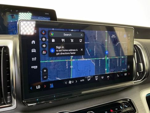 New 2025 Ford Expedition Max Platinum w/ Driver's Package image 24