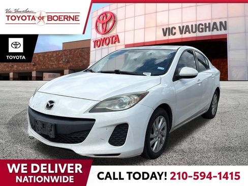 Used 2012 MAZDA MAZDA3 i Grand Touring w/ Tech Pkg FWD image 1