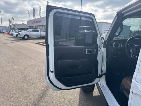 Used 2021 Jeep Gladiator Rubicon image 32