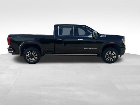 Used 2021 GMC Sierra 2500 Denali w/ Denali Ultimate Package AWD/4WD image 9
