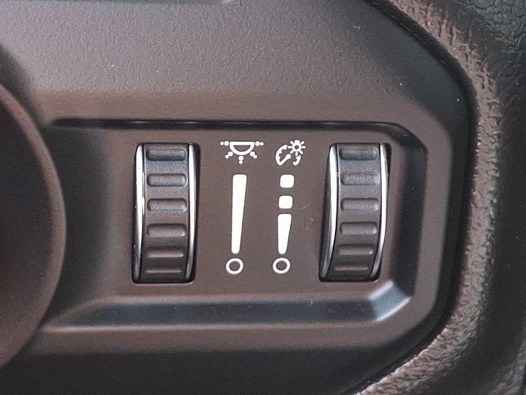 Used 2022 Jeep Wrangler Unlimited Sport AWD/4WD image 24