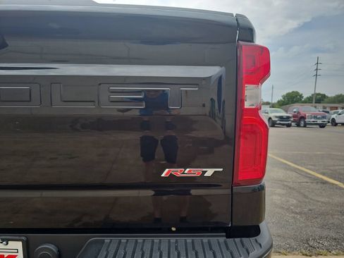 Used 2022 Chevrolet Silverado 1500 RST AWD/4WD image 33