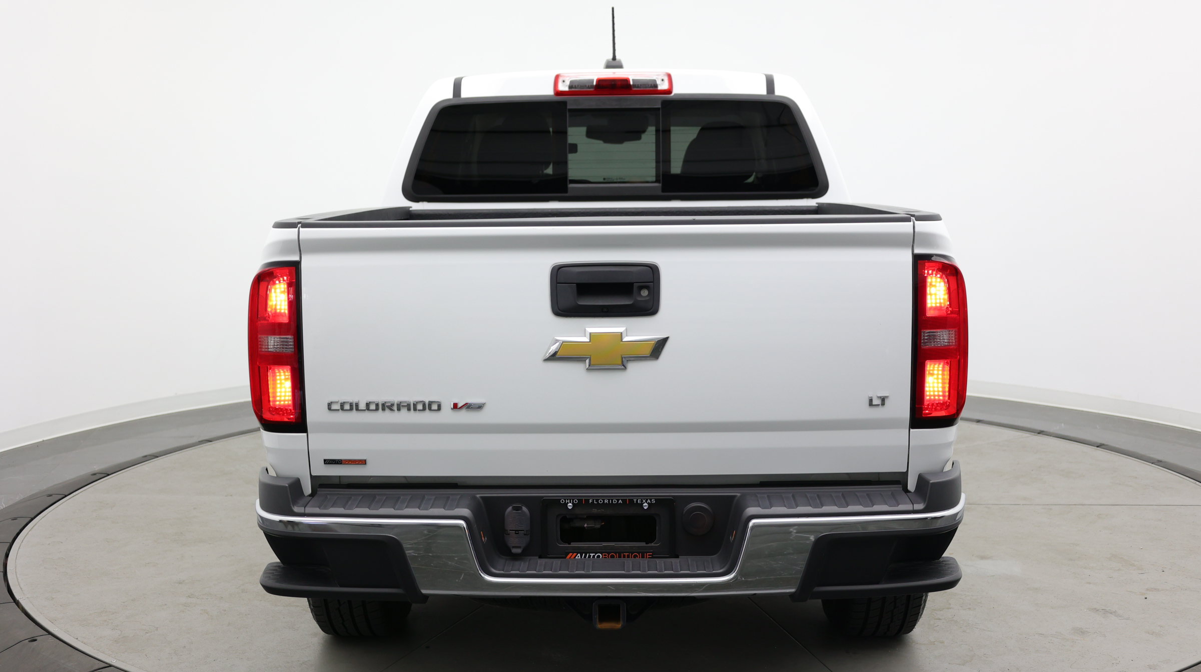 Used 2018 Chevrolet Colorado LT w/ Luxury Package, Chrome RWD image 4