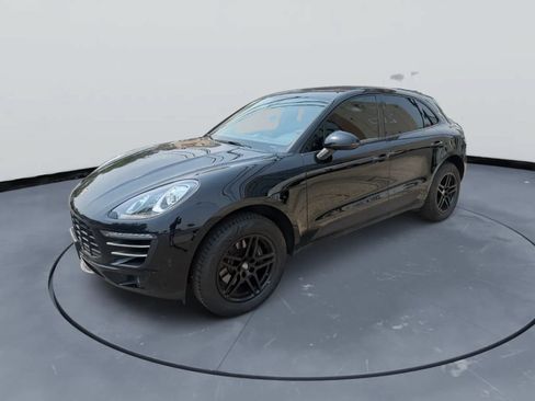Used 2018 Porsche Macan Sport Edition AWD/4WD image 2
