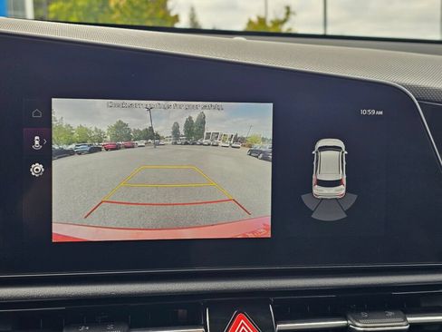 Certified 2023 Kia Niro Wind w/ Wind Preserve Package FWD image 15