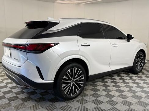 Used 2024 Lexus RX 350 w/ Accessory Package (Z1) AWD/4WD image 9