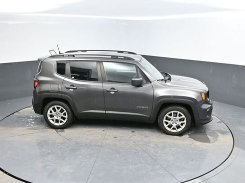 Used 2019 Jeep Renegade Latitude image 40