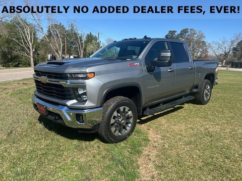 Used 2025 Chevrolet Silverado 2500 LT w/ All Star Edition image 2