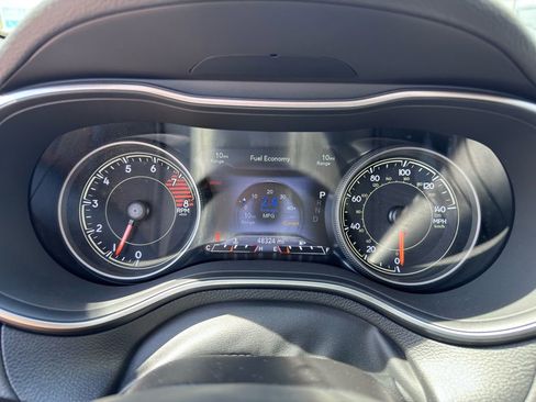 Used 2022 Jeep Cherokee Trailhawk w/ Sound & Nav Group AWD/4WD image 20