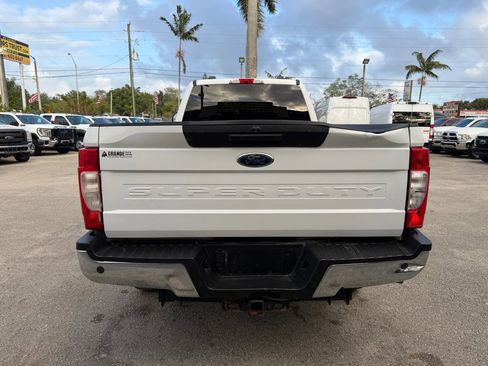 Used 2021 Ford F250 XL w/ Power Equipment Group image 3