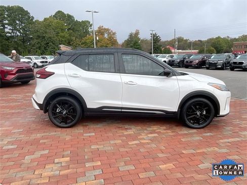 Used 2024 Nissan Kicks SR image 37