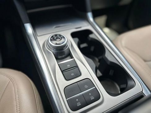 Used 2021 Ford Explorer Limited w/ Hybrid Equipment Group 310A image 37